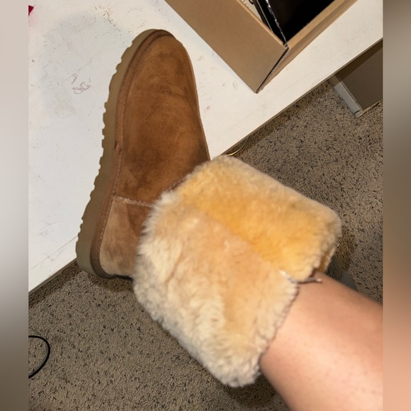 Ugg Australia boots. Tall style chestnut color - Picture 6 of 7
